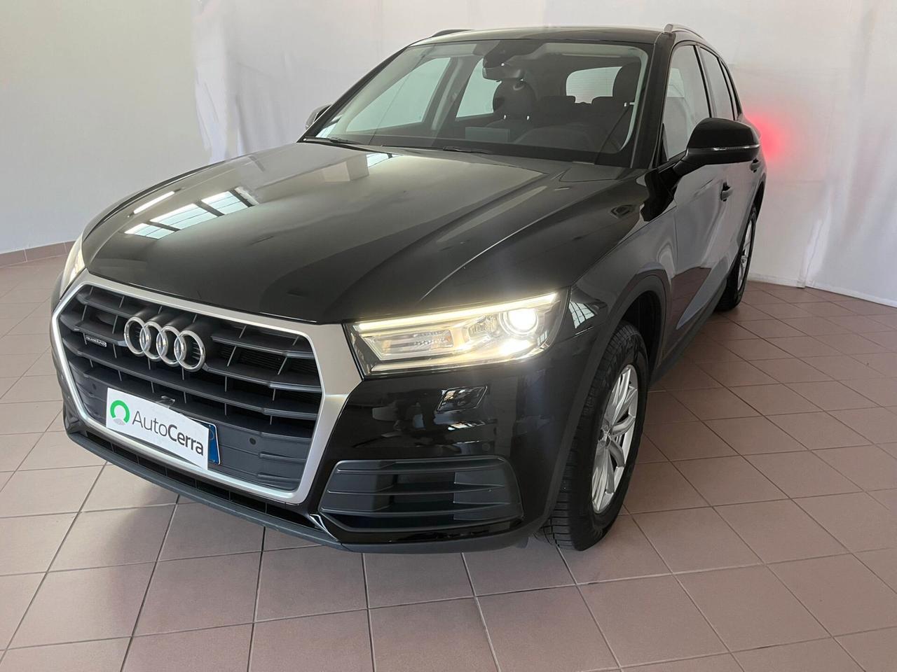 Audi Q5 35 TDI quattro S tronic Business - 699