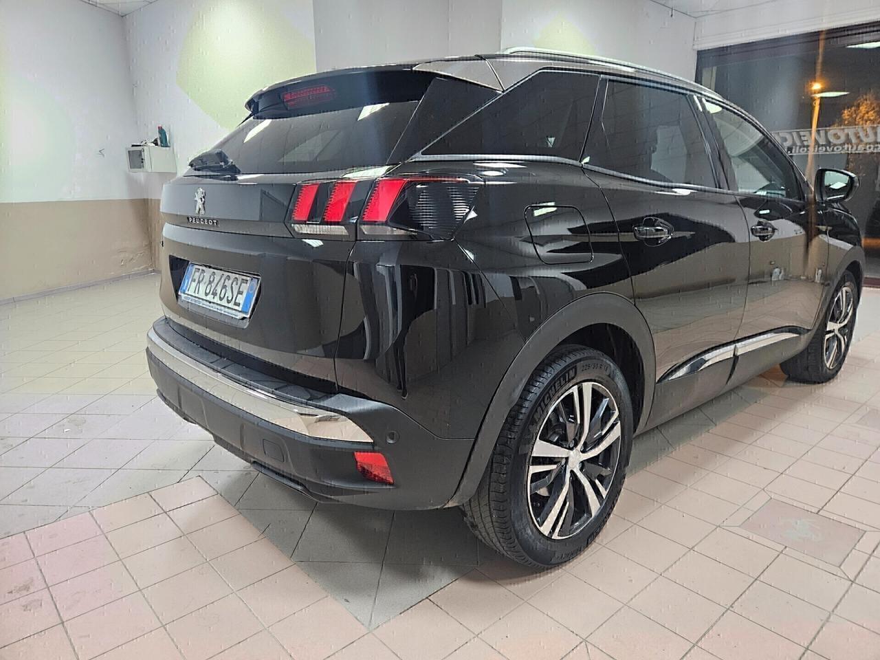 Peugeot 3008 BlueHDi 130 S&S Allure