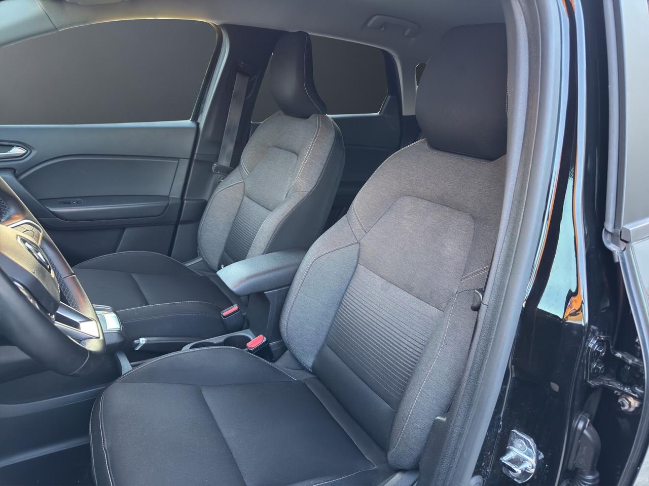 RENAULT CAPTURE dCi 115 CV AUTOMATIC. INTENS