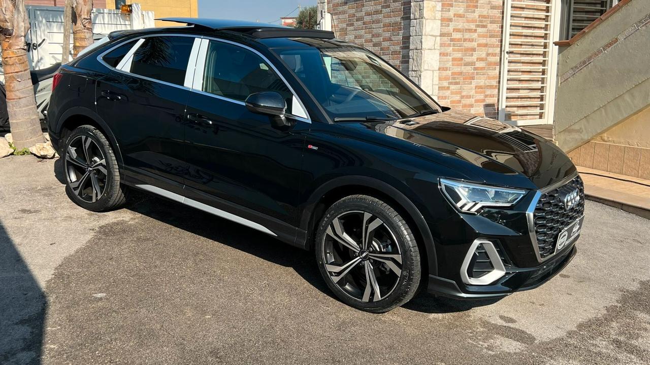 AUDI Q3 SPB 35 TDI S-LINE KM0 2023 TETTO APRIBILE