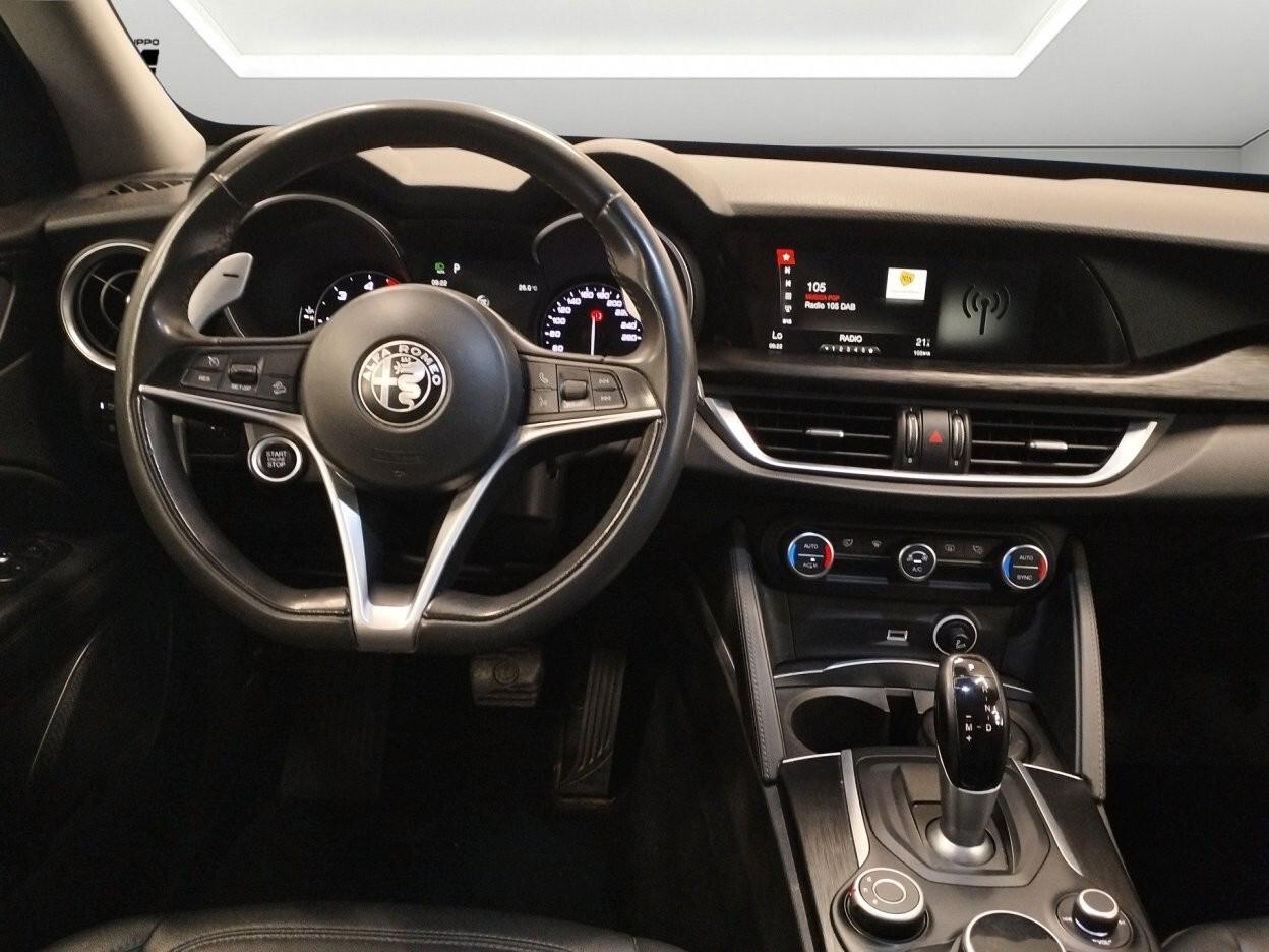 Alfa Romeo Stelvio 2.2 Turbodiesel 210 CV AT8 Q4 Executive