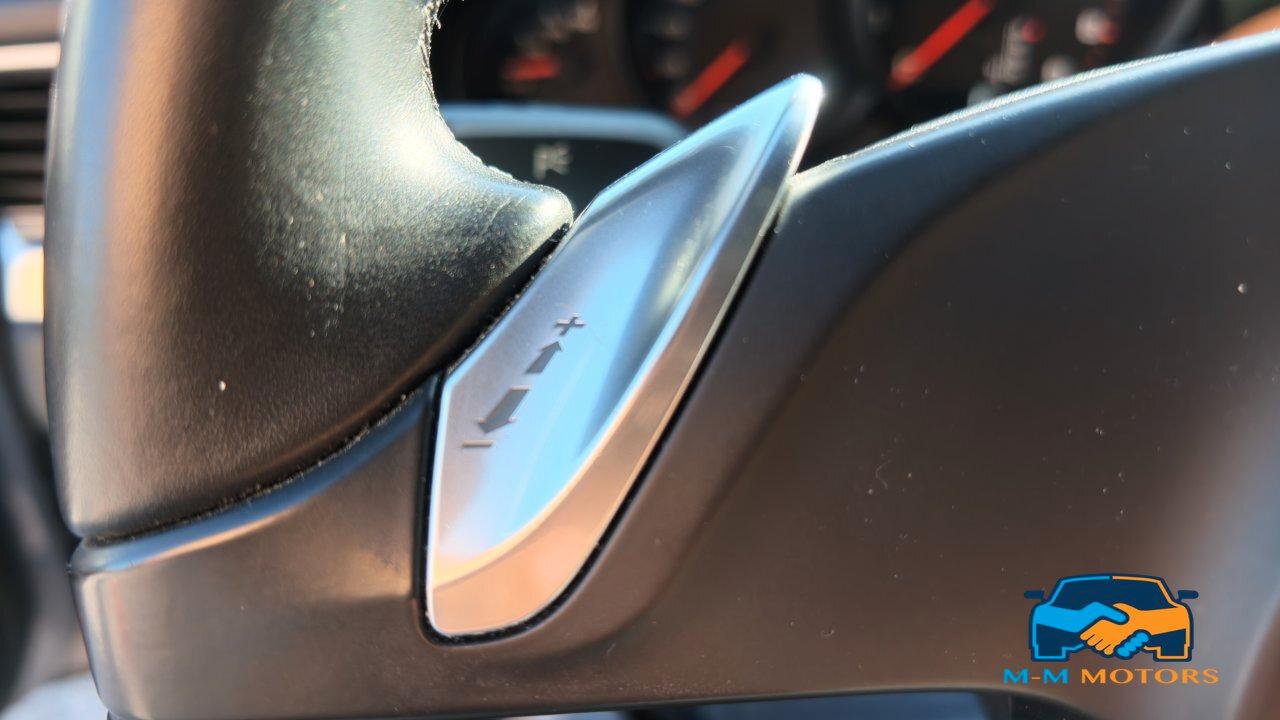 Porsche 911 Coupe 3.4 Carrera 4