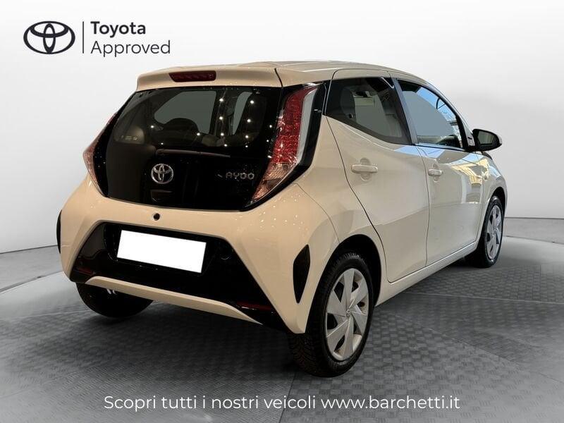 Toyota Aygo 1.0 VVT-i x-play