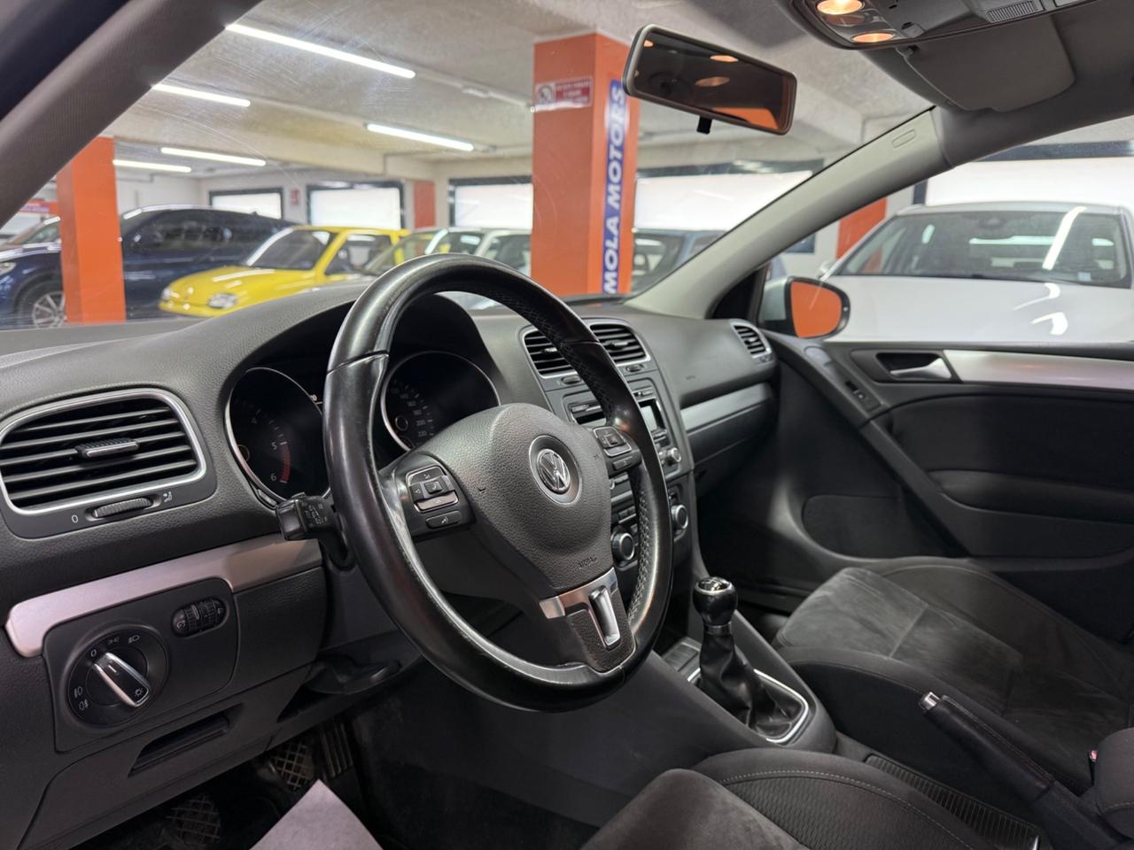 Volkswagen Golf 2.0 TDI 140CV R-Line X COMMERCIANTI