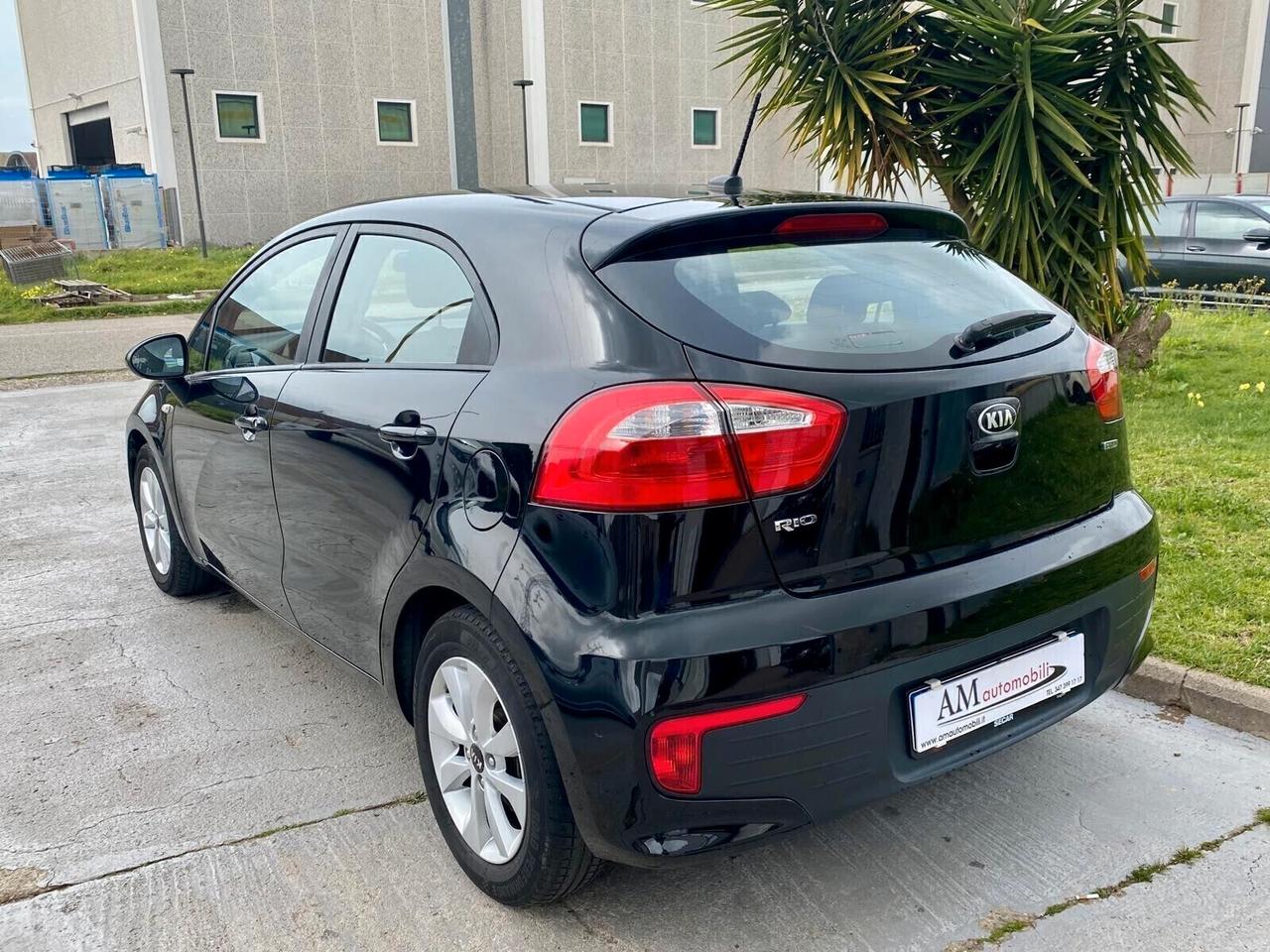 Rio 1.1 CRDi 75 CV 5p. Active Collection