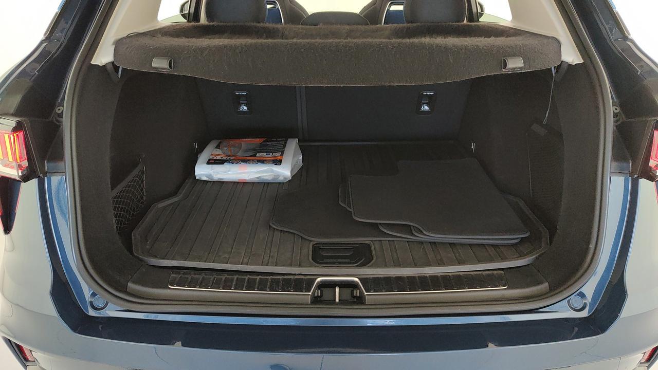 LYNK & CO 01 1.5 td phev auto