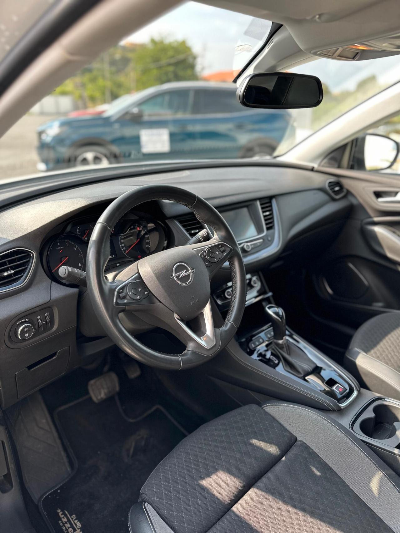 Opel Grandland X 1.5 diesel Ecotec Start&Stop Design Line
