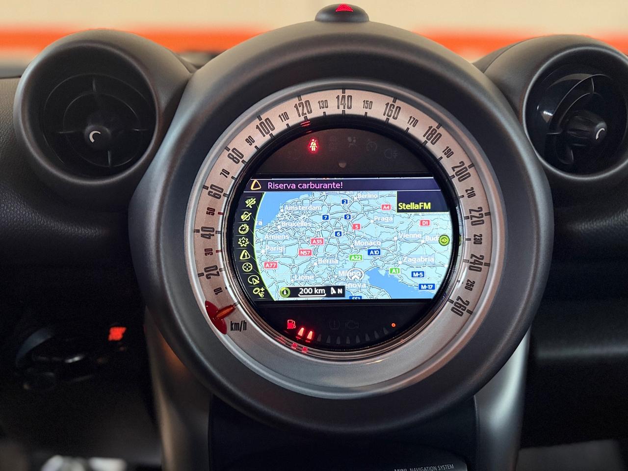 Mini One Countryman 1.6 AUTOMATICA NEOPATENTATI