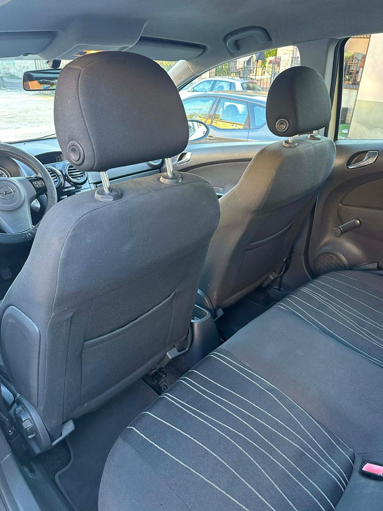 Opel CORSA 1.2 5P COSMO KMCERT NEOPAT UNICOPR