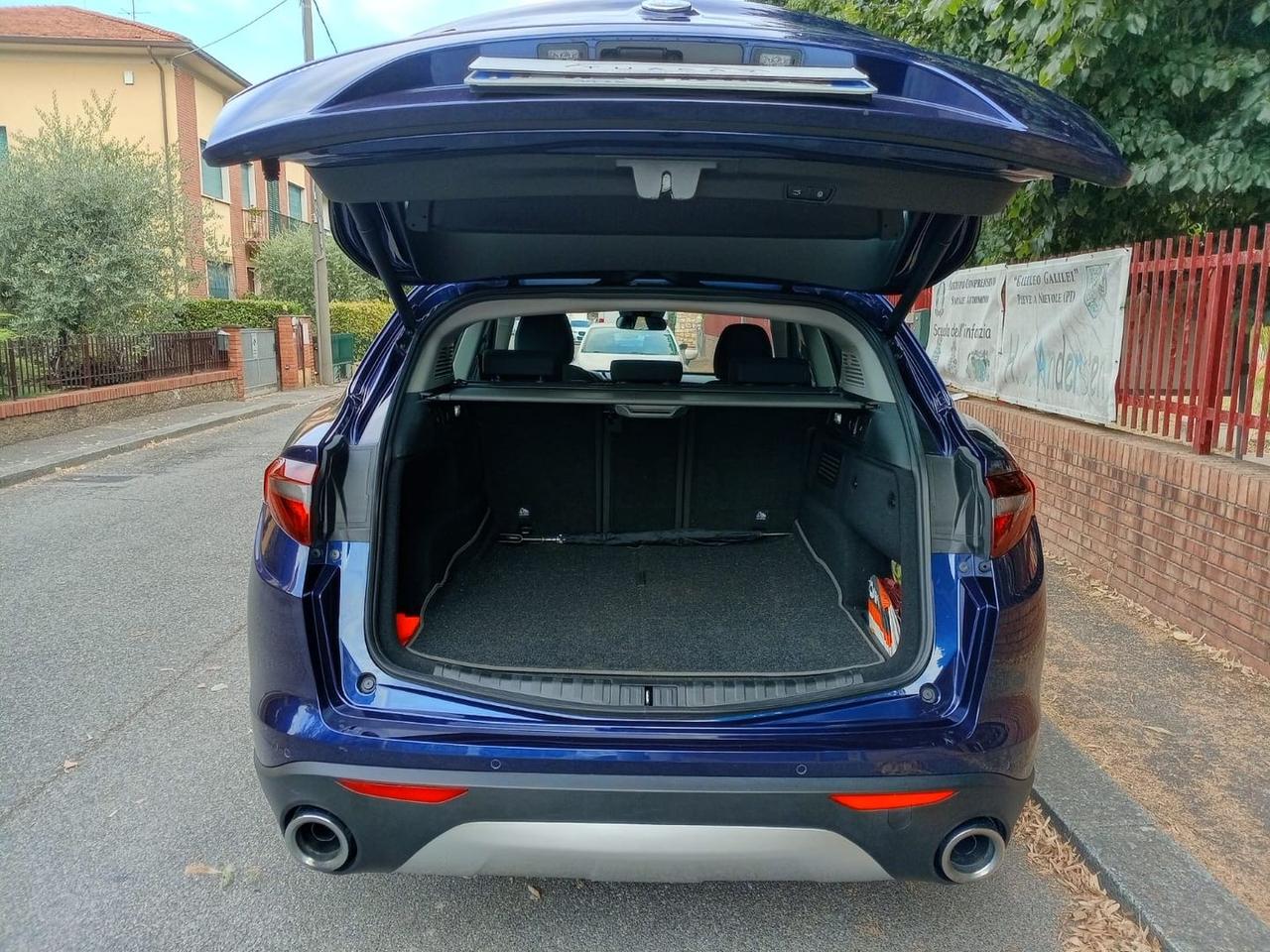 Alfa Romeo Stelvio Business 2.2 #6020