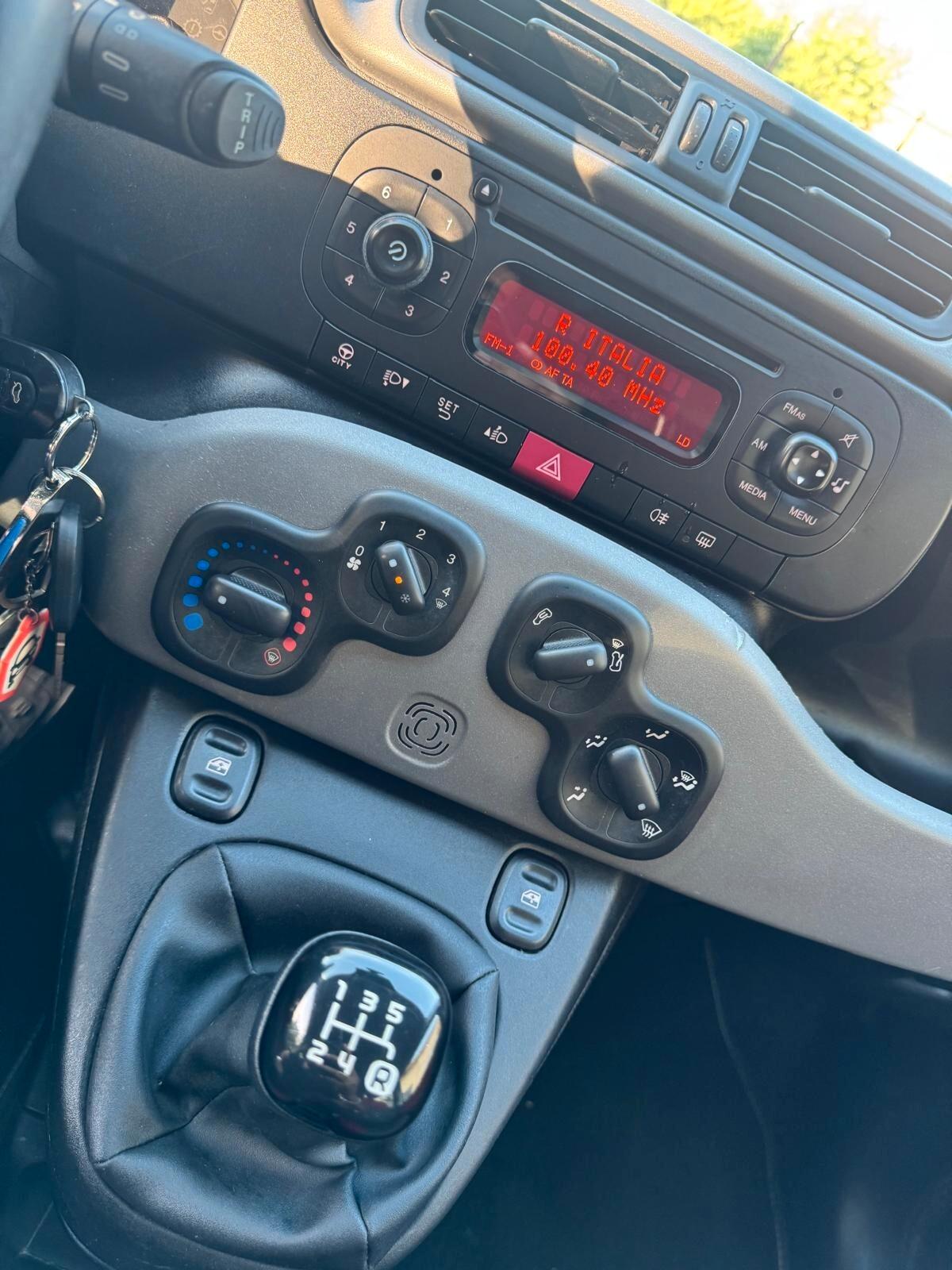 Fiat Panda Anno 2014 1.2 Benzina 130.000 KM