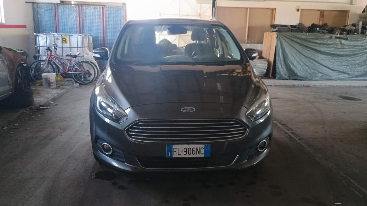 Ford S-Max 2.0 TDCi 150CV Start&Stop Powershift Vignale