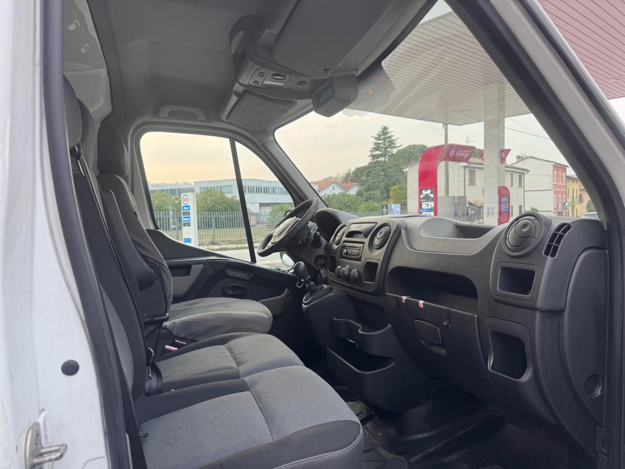 Renault MASTER 2.3 DCi Maxi