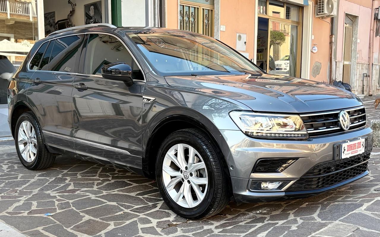 Volkswagen Tiguan 2.0 TDI DSG R-Line FULL/LED/NAV