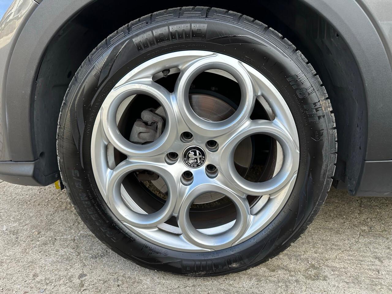 Alfa Romeo Tonale 1.6 diesel 130 CV TCT6 Sprint