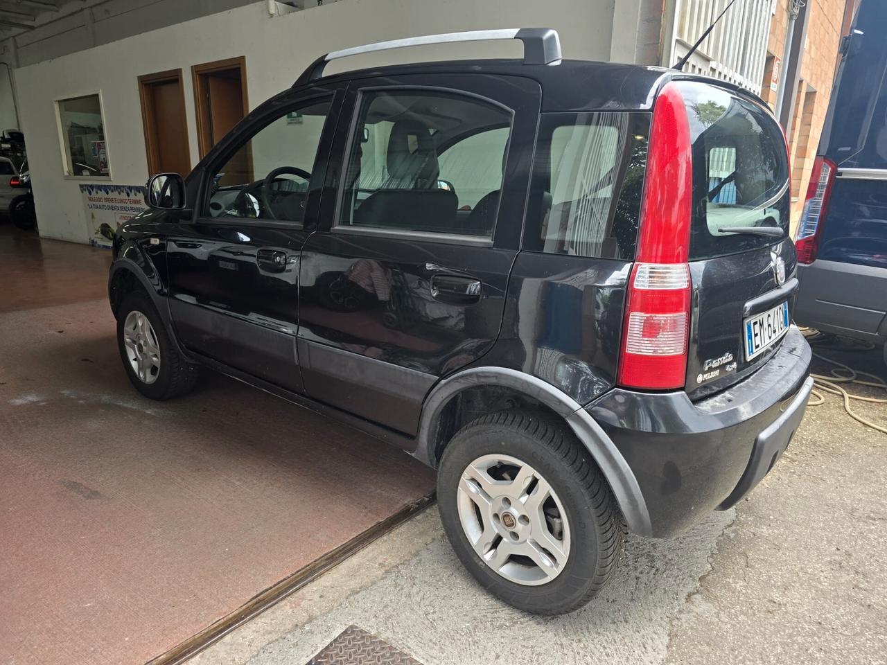 Fiat Panda 1.3 MJT 16V DPF 4x4 Climbing rate da 95 al mese
