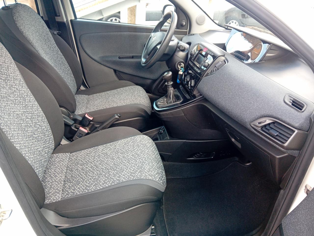 Lancia Ypsilon 1.2 69 CV 5 P. Elefantino Blu 2019