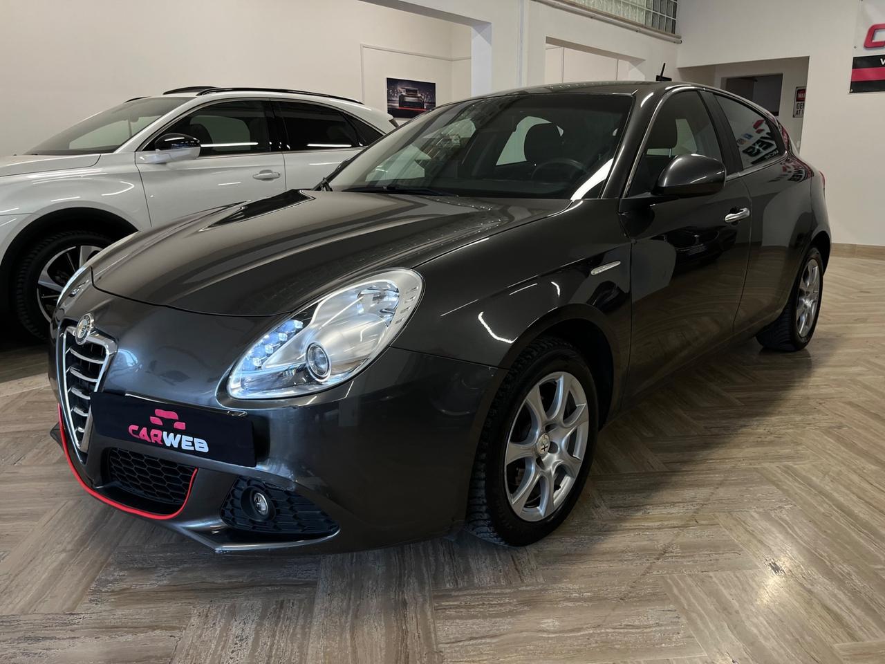 ALFA ROMEO Giulietta 1.6 JTDM2 DISTINCTIVE NAVY 2012