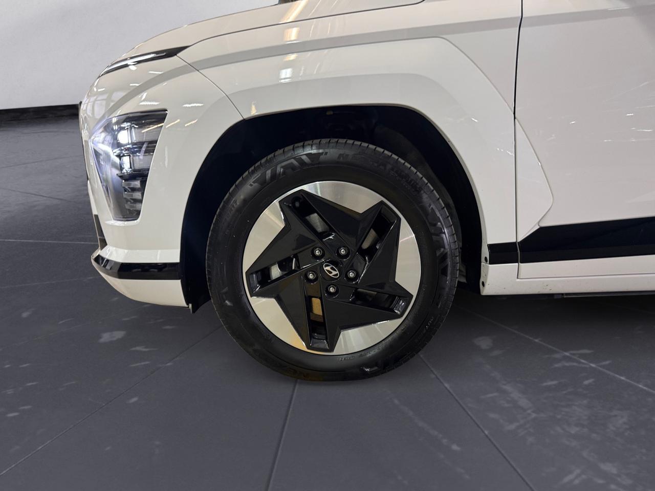 HYUNDAI KONA EV 48,4 KWH XLINE