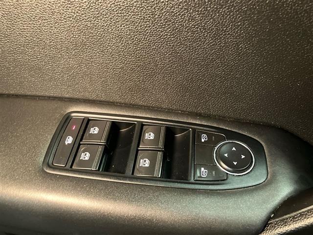 RENAULT Captur 1.6 E-Tech full hybrid Equilibre 145cv auto