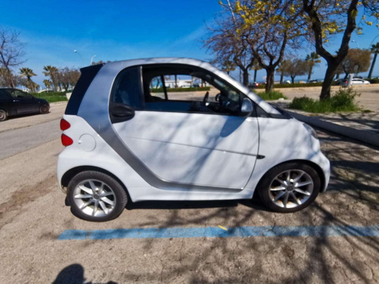 Smart ForTwo 1000 52 kW coupé passion 2013