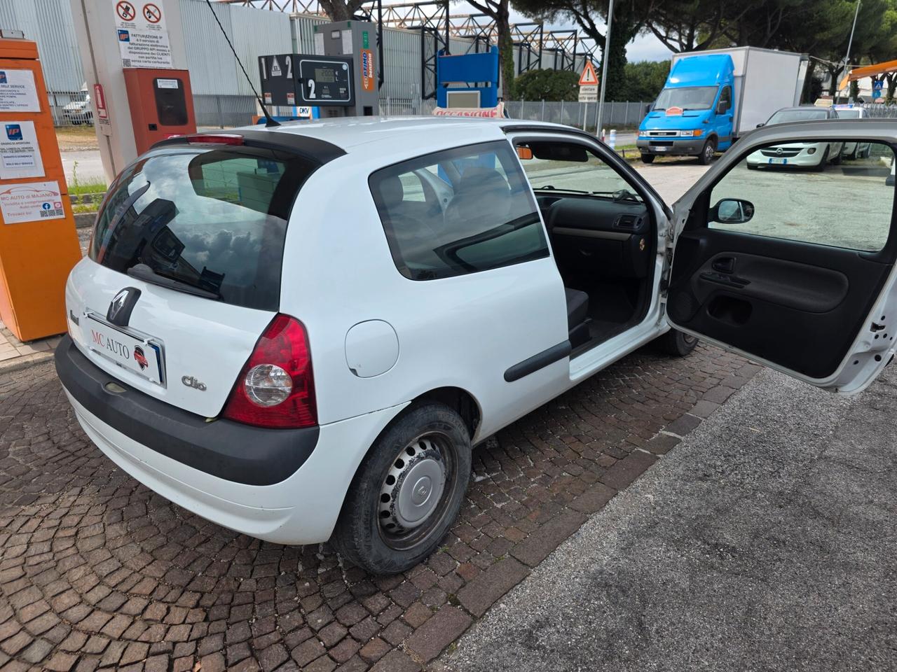 Renault Clio 1.5 dCi 65CV cat 3 porte Access Van con 165.000km