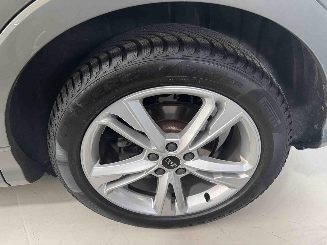 Audi Q3 35 TDI S tronic line edition