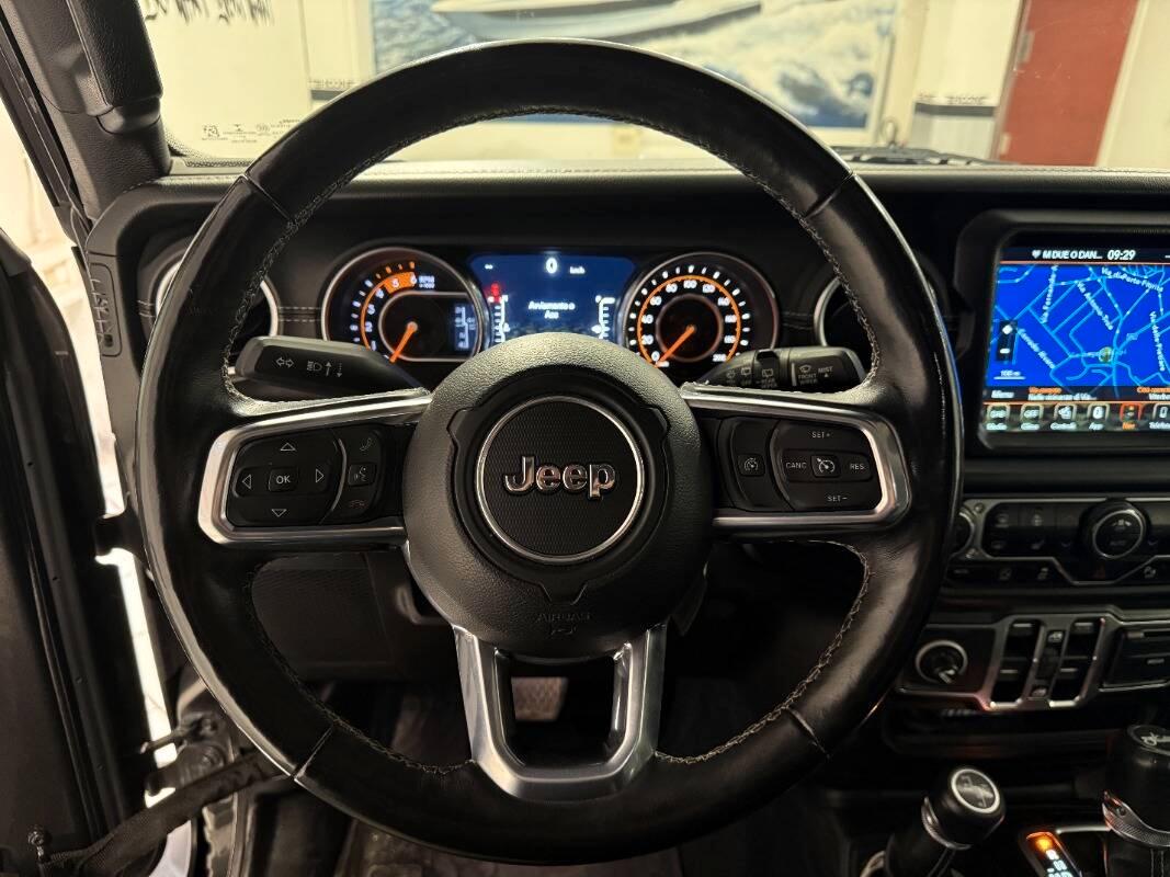 Jeep Wrangler 2.2 mjt II Sahara auto