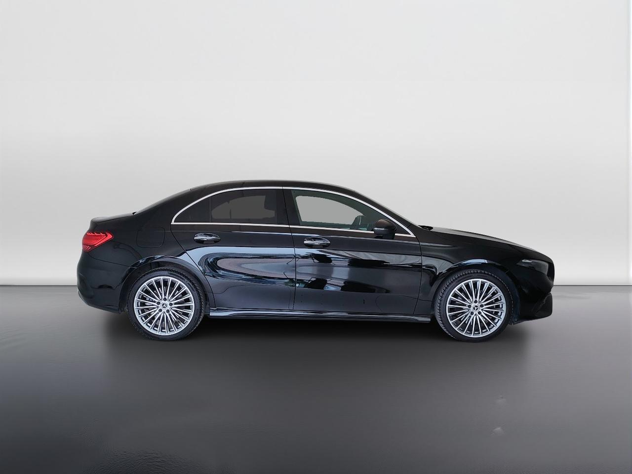 Mercedes-Benz Classe A - V177 2023 - A 250 e phev AMG Line Advanced Plus auto