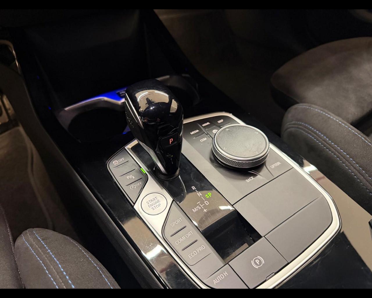 BMW Serie 1 (F40) - 118d 5p. Msport