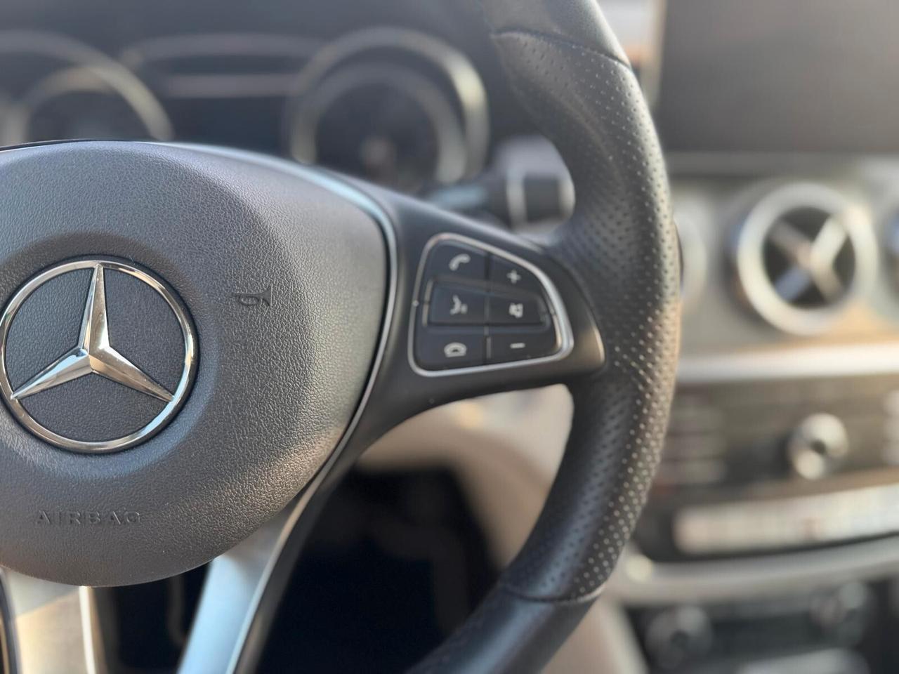 Mercedes-benz GLA 180 GLA 180 Premium