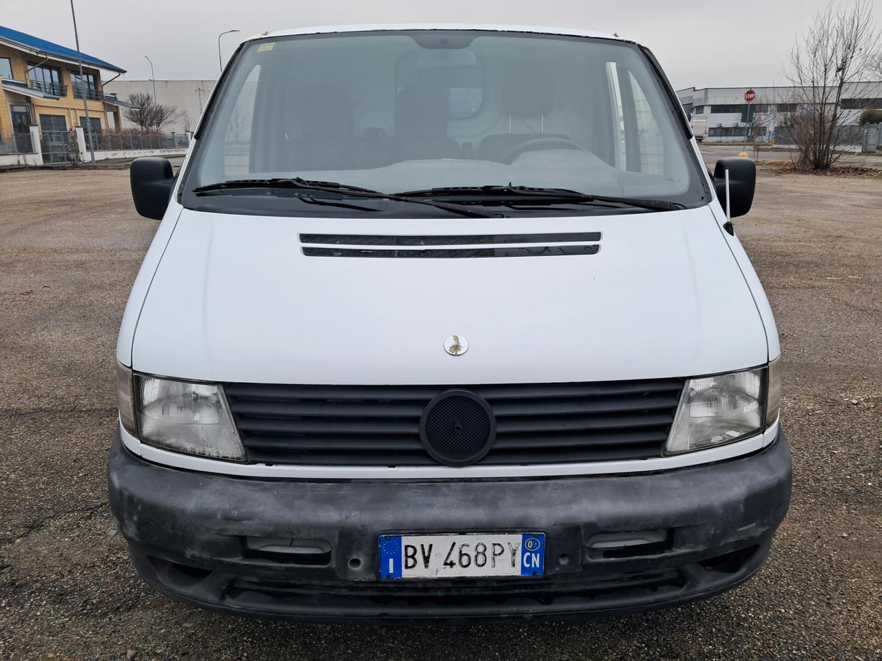 VITO 112 cdi GANCIO TRAINO