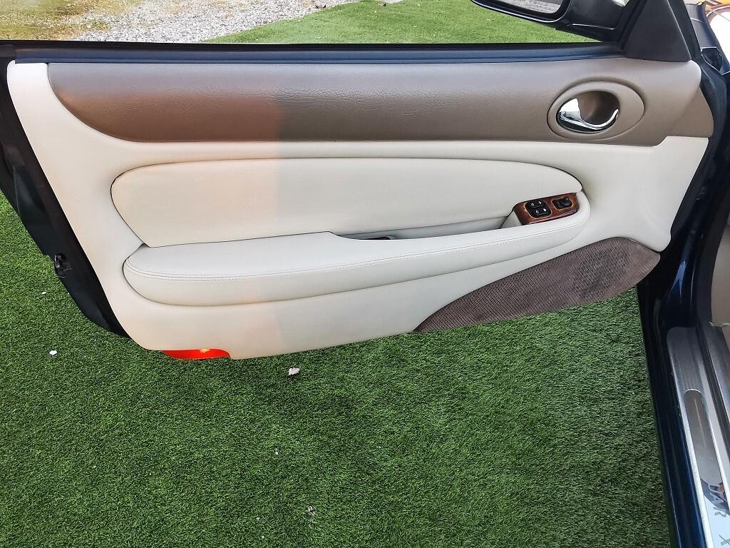 Jaguar XK XKR CONVERTIBILE V8 SUPERGHARGER (PRIMA SERIE)