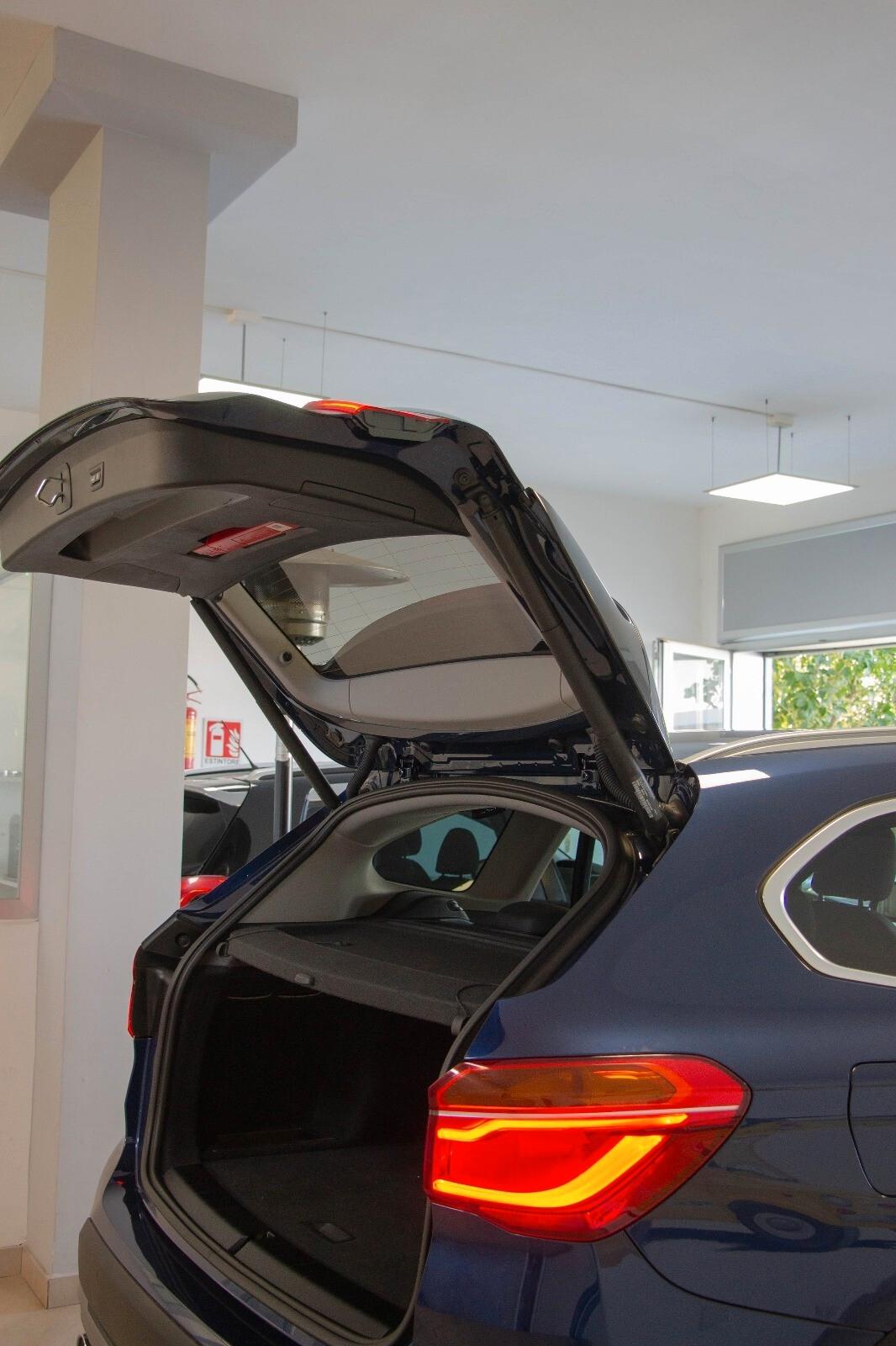 Bmw X1 .
