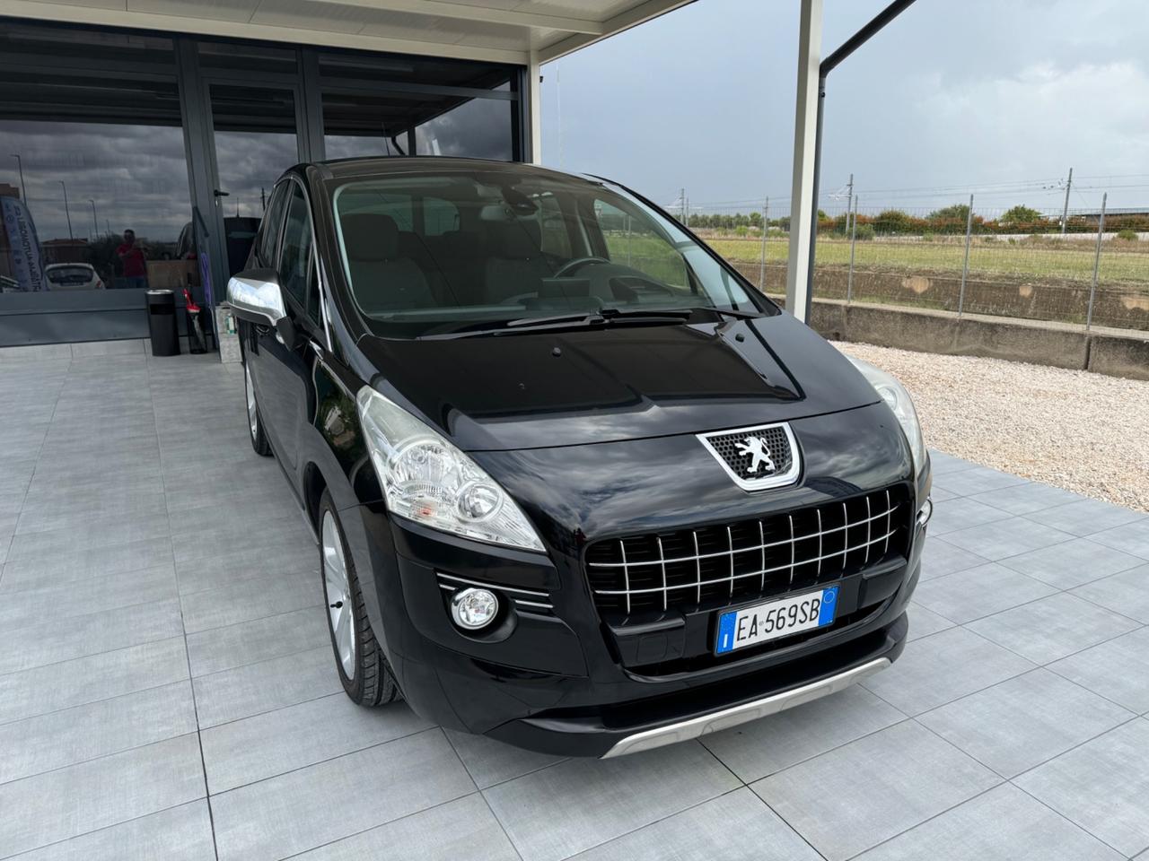 Peugeot 3008 1.6 HDi 110CV Outdoor