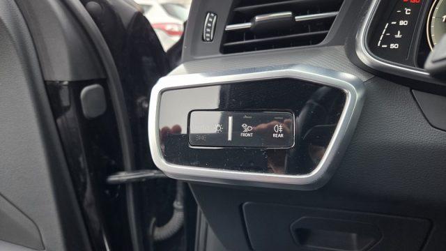 AUDI A6 Avant 40 2.0 TDI S tronic Business Sport PERMUTE