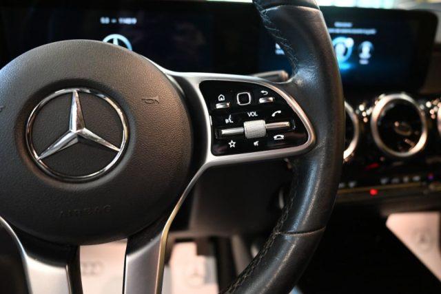 MERCEDES-BENZ GLB 180 d AUTO SPORT NAVI CAM 18"CRUISE LED CARPLAY FULL!!