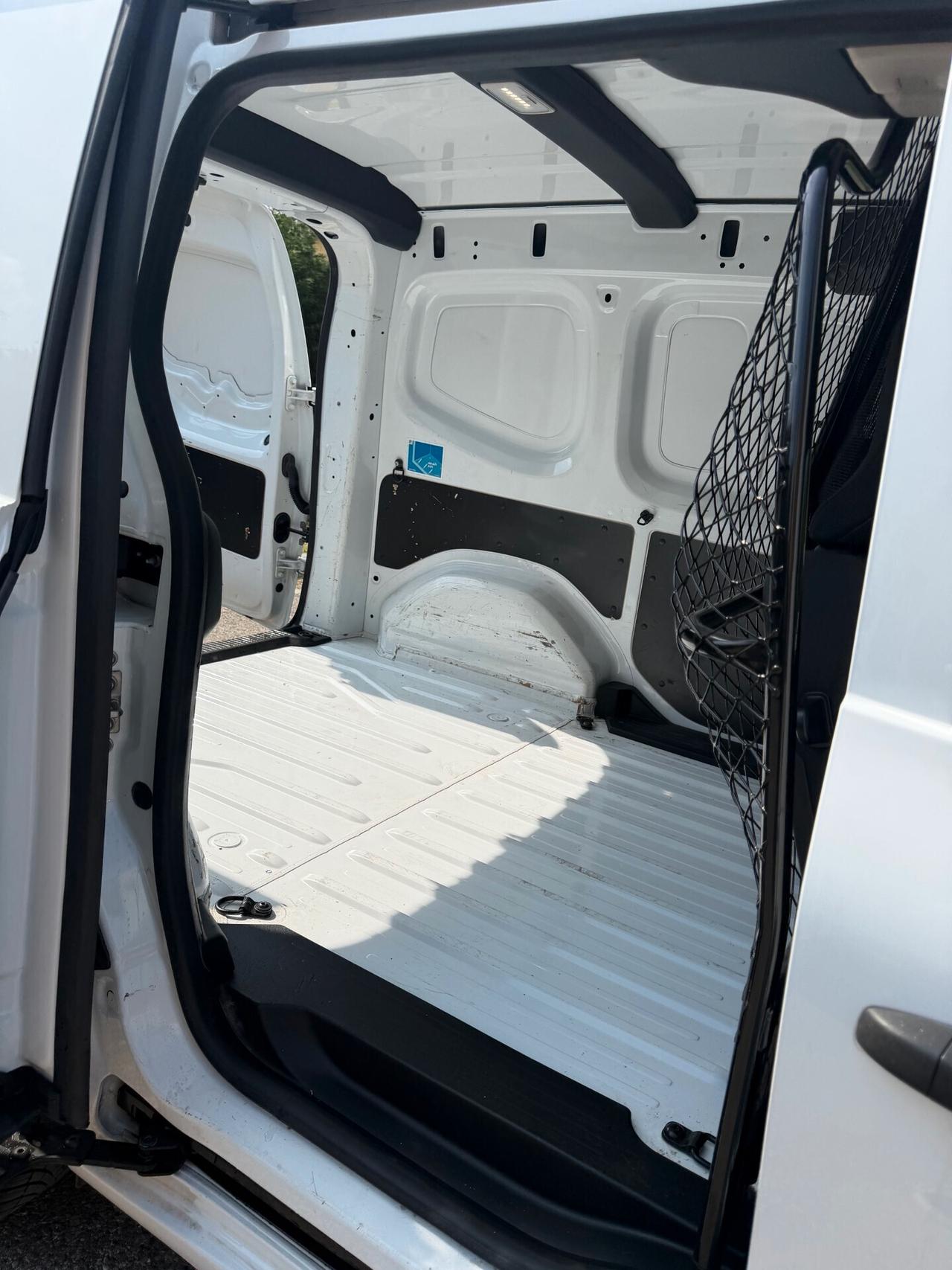 Renault Kangoo 1.5 dCi - NEOPATENTATI - 12 MESI DI GARANZIA -
