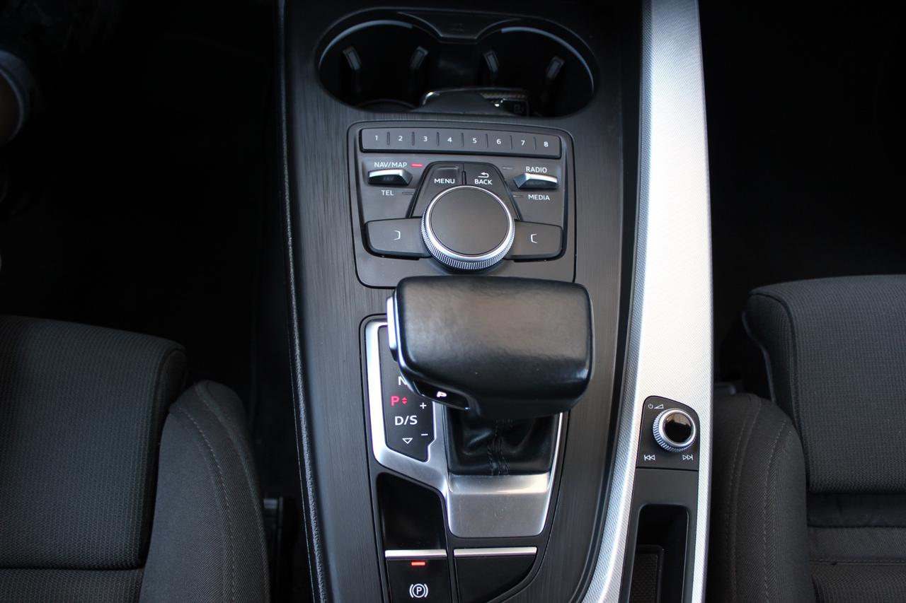 Audi A4 2.0 TDI 150 CV S tronic Business Sport (2018)