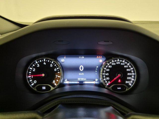 JEEP Renegade 1.3 T4 DDCT Limited ACC Navi 8,4