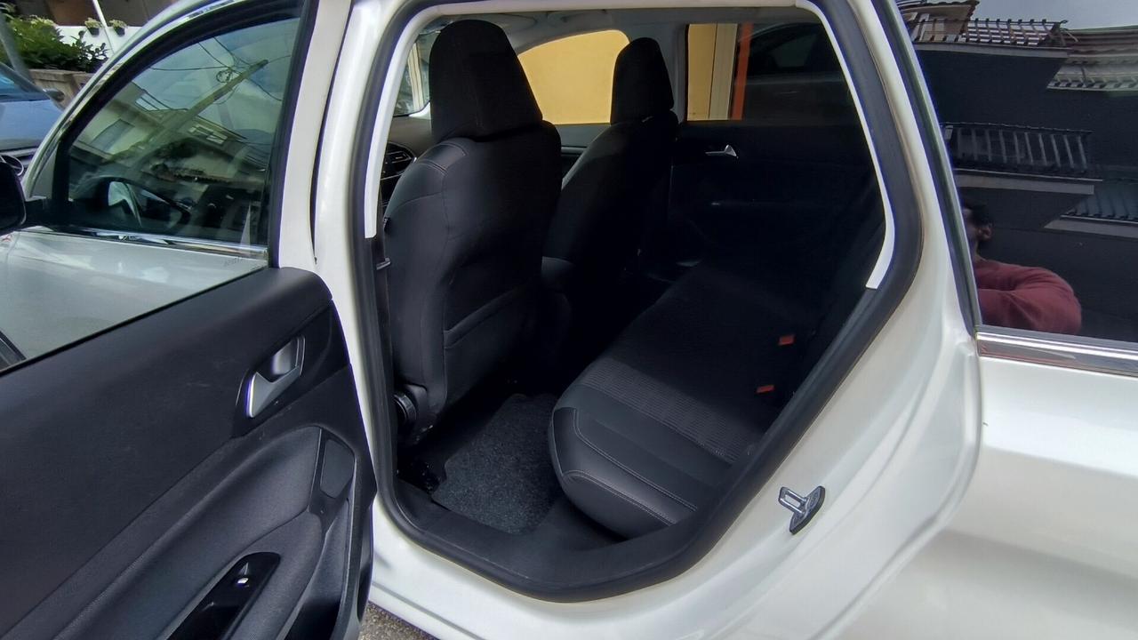 Peugeot 308 BlueHDi 130 S&S SW Allure