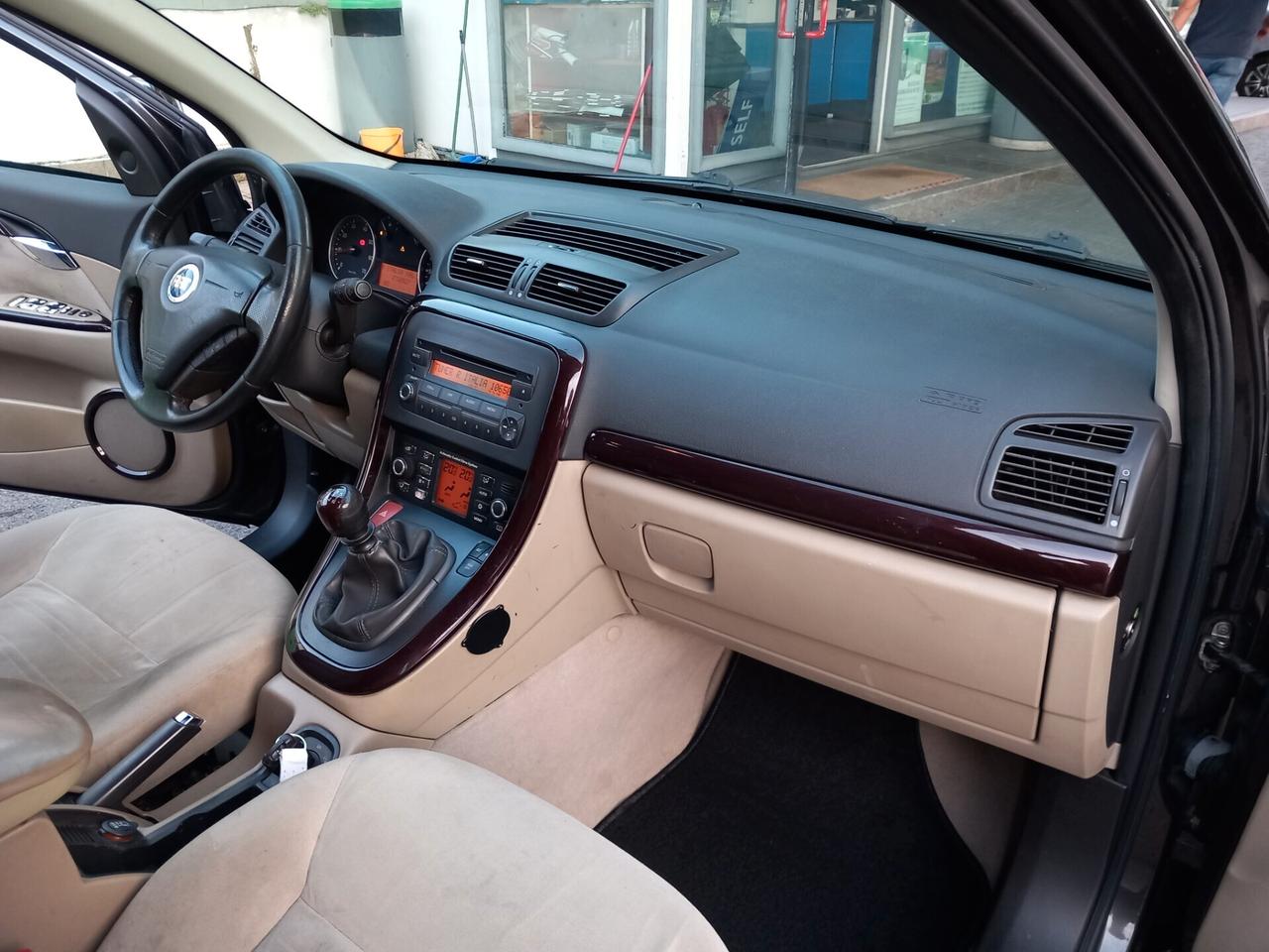 Fiat Croma 1.9 Multijet 16V Must