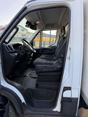 Iveco Daily 60C15FrigoFNAX-20°CATP12 274000x2105x1900kg2560