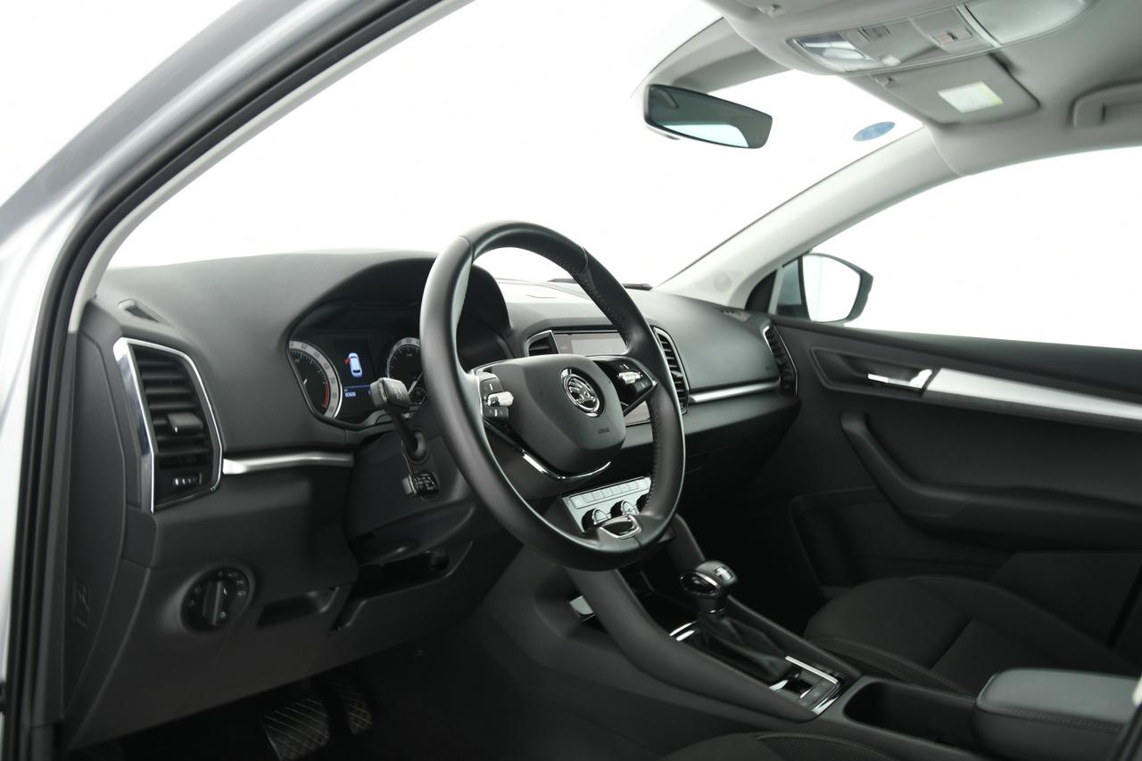SKODA Karoq 2.0 tdi evo Executive 115cv dsg NEOPATENTATI+CAMERA+ACC