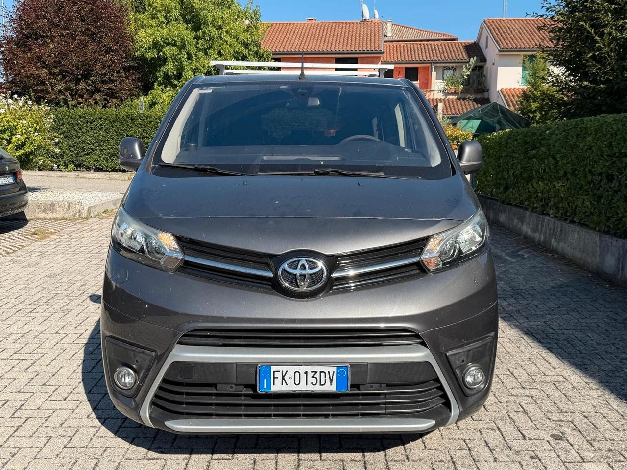 Toyota Proace Verso 1.6D Executive