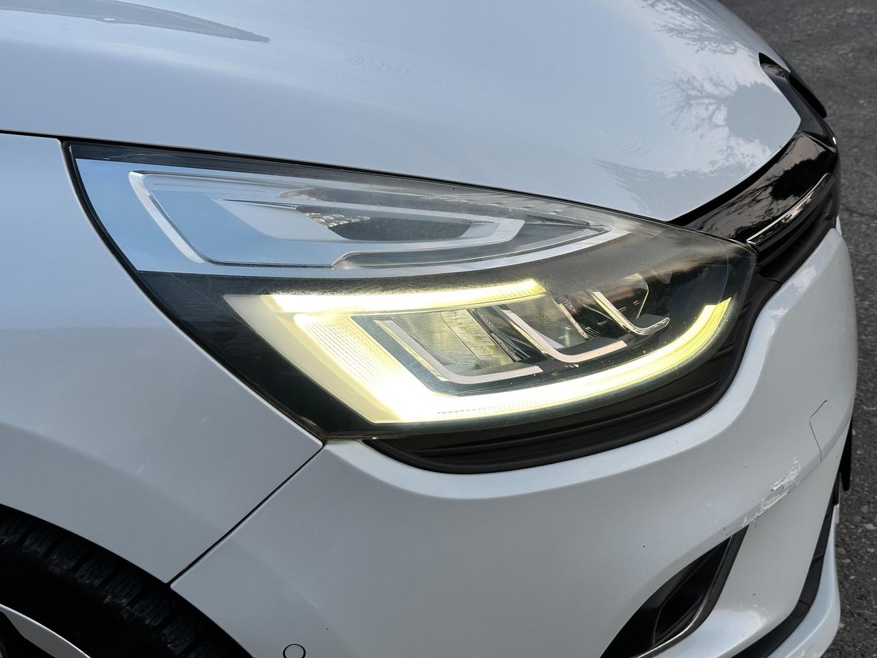 Renault Clio dCi 8V 90CV Start&Stop 5 porte cambio automatico