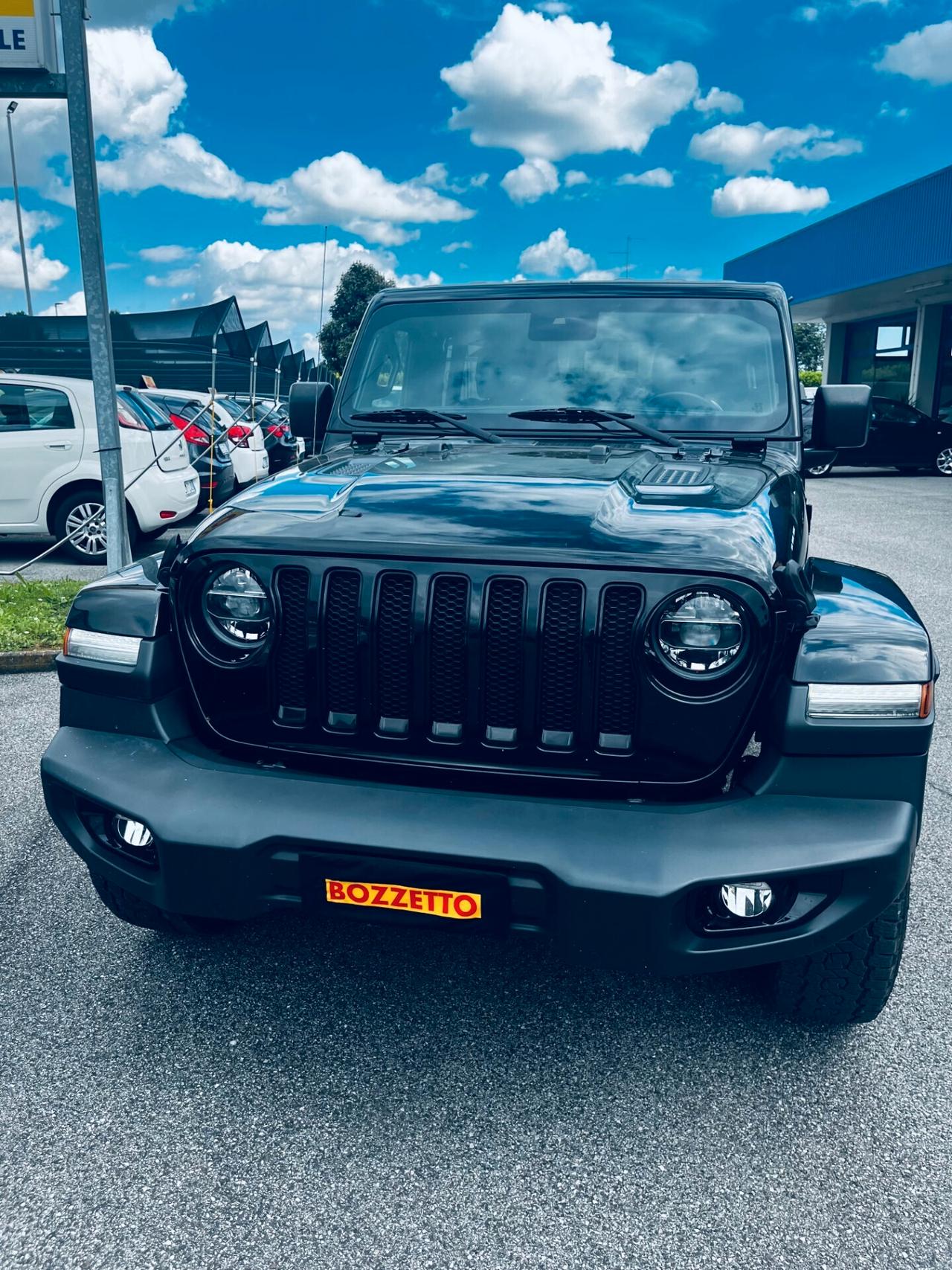 Jeep Wrangler Unlimited 2.2 Mjt II Sahara MOTORE NUOVO