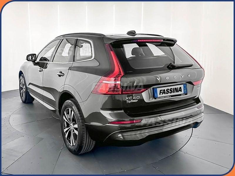 Volvo XC60 XC60 2.0 b4 Momentum Pro auto