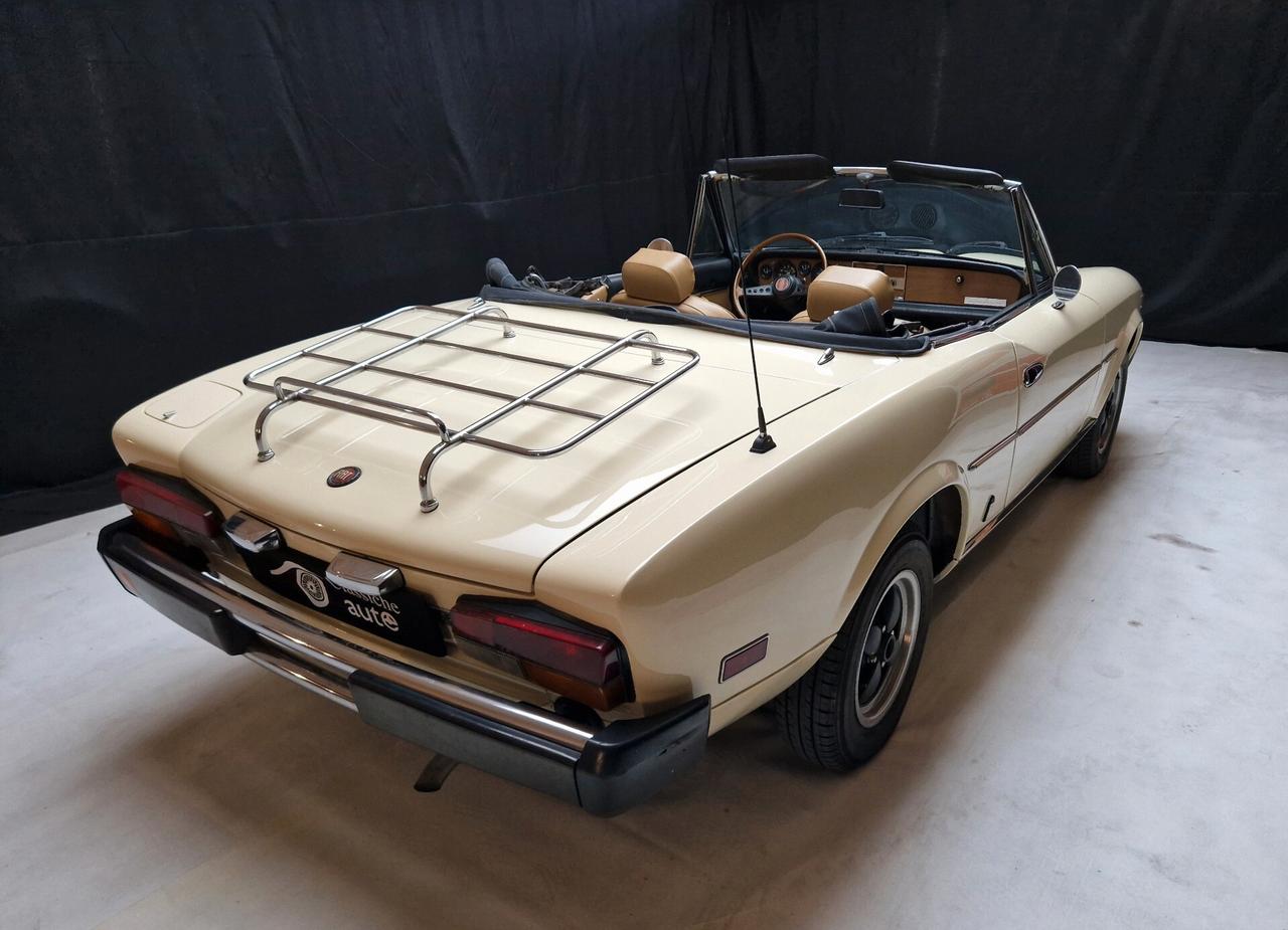 Fiat 124 Spider Pininfarina certif ASI con C.R.S