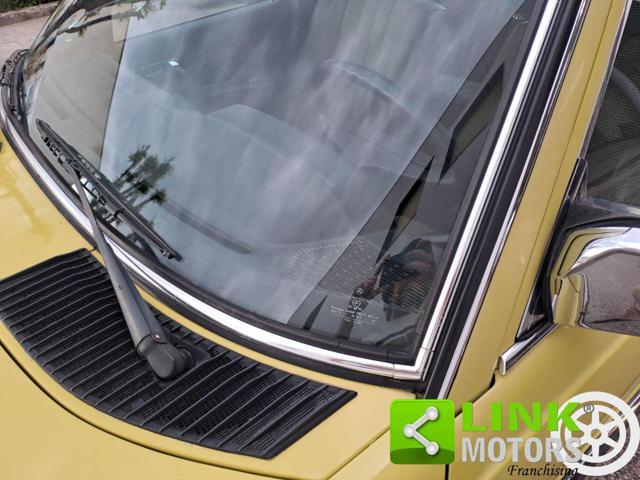 MERCEDES-BENZ 200 W123
